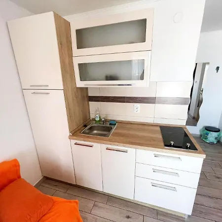 Charming In With Sea View - 35 M² Appartement Jadranovo
