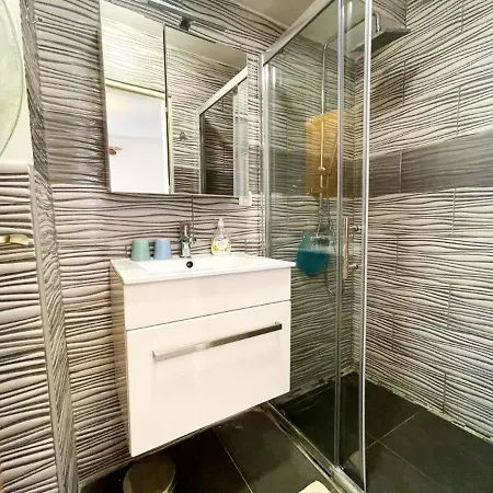 Charming In With Sea View - 35 M² Jadranovo